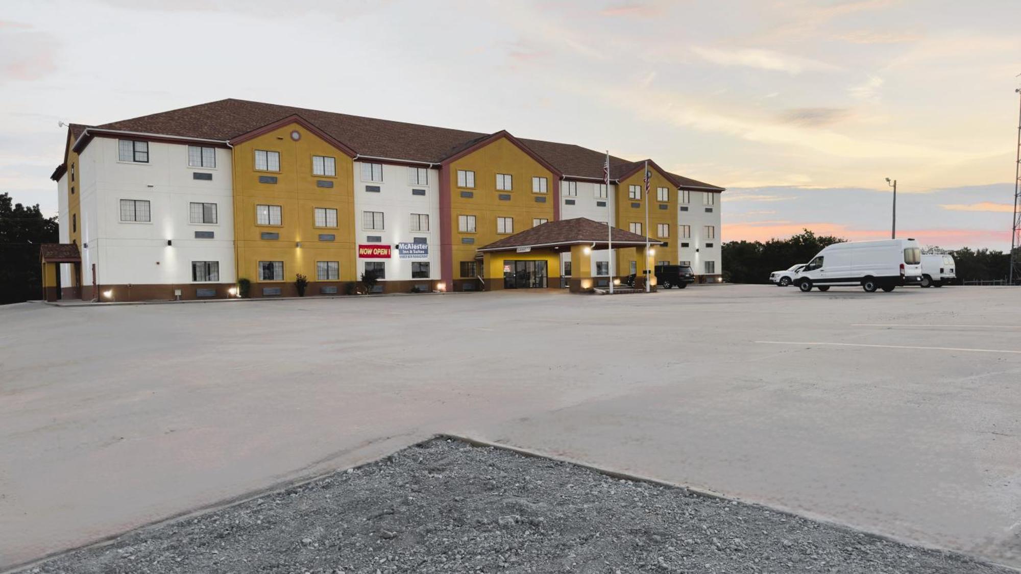 Quality Inn & Suites Mcalester On Hwy 69 & Us 75 Dış mekan fotoğraf